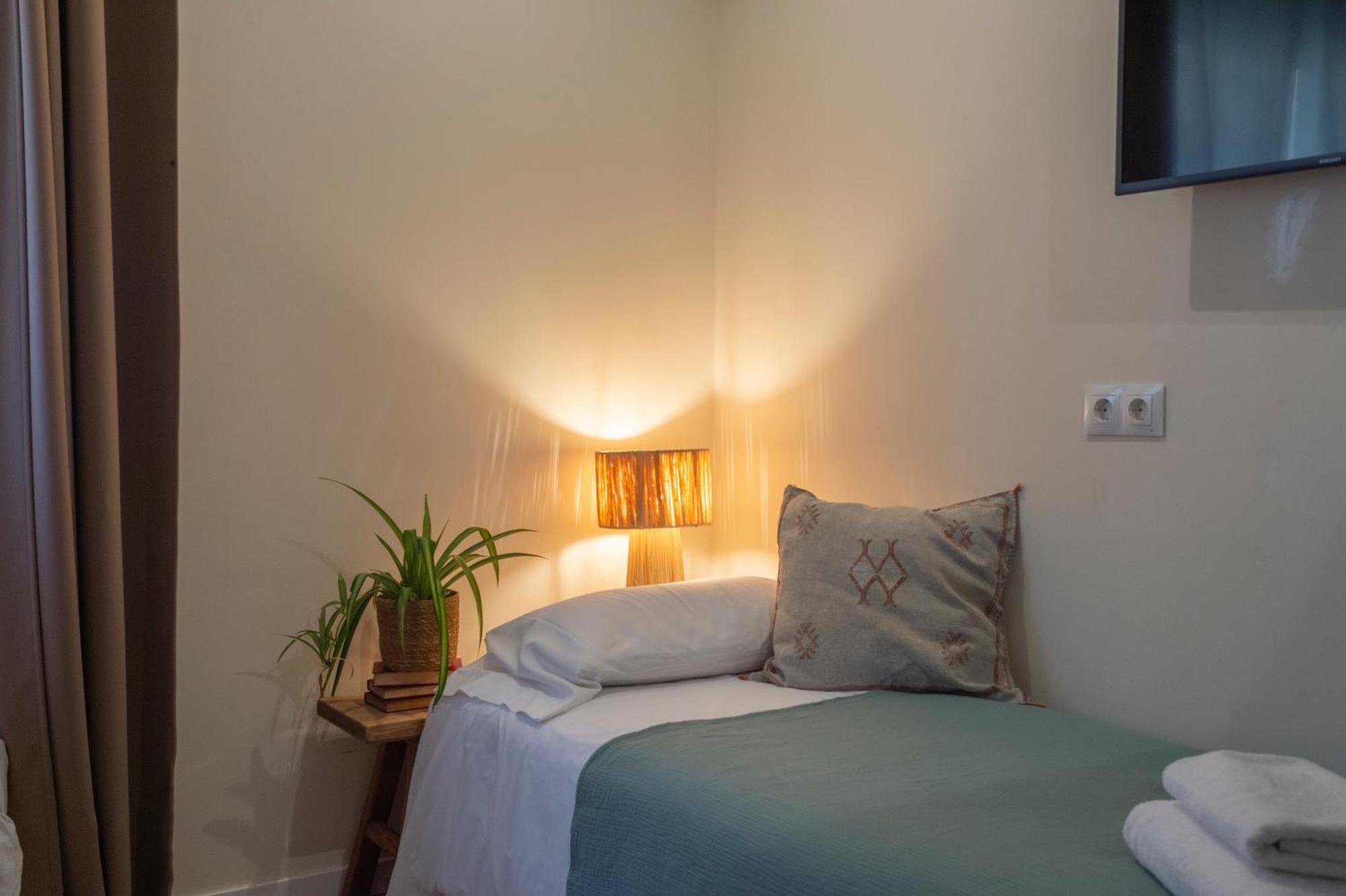 Hostal Boutique Es Portalet Sant Feliu de Guíxols Rum bild