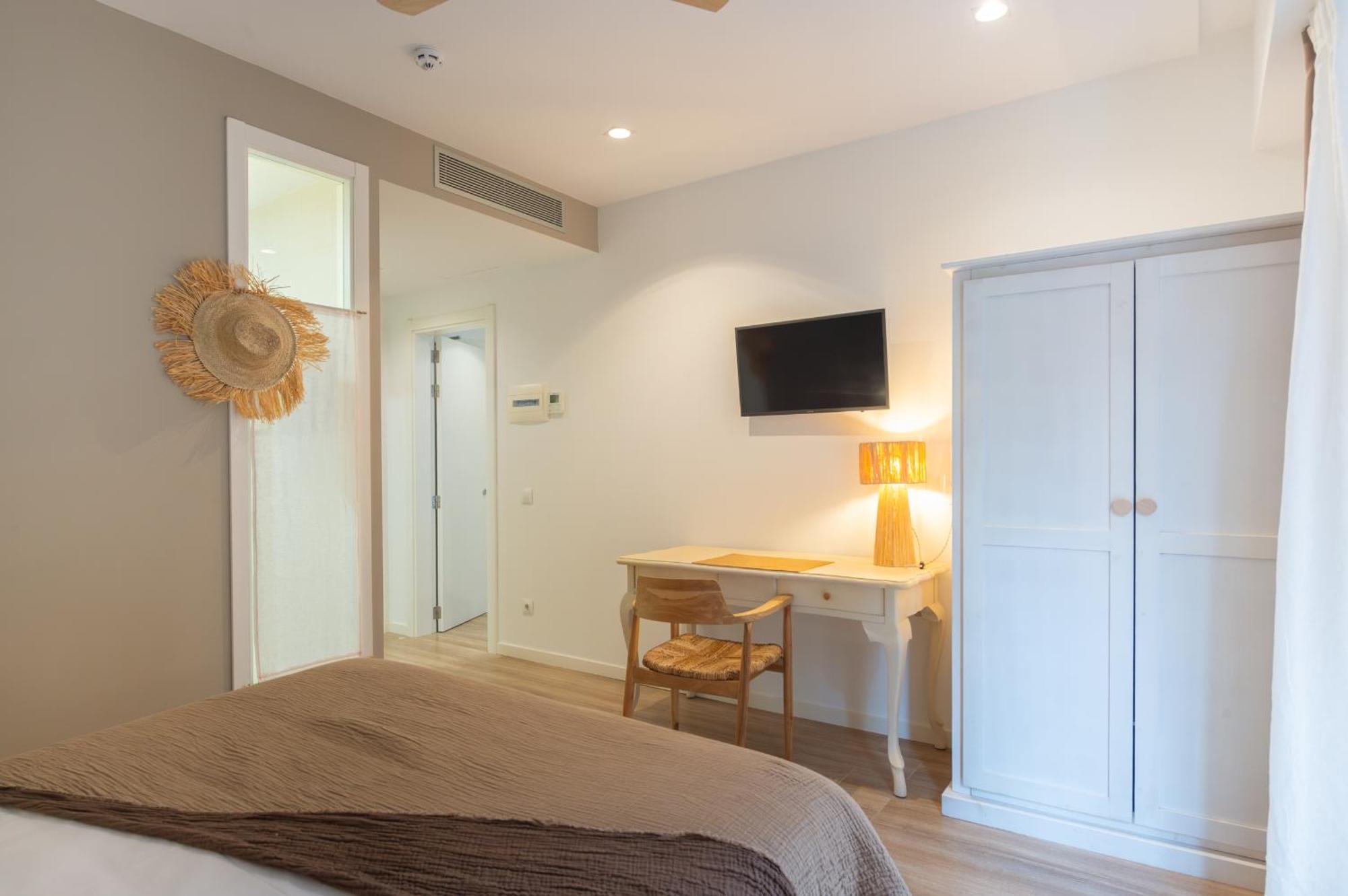 Hostal Boutique Es Portalet Sant Feliu de Guíxols Rum bild